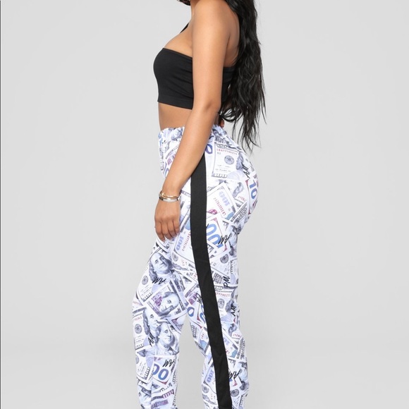Throw Some More Print Joggers with Dollar Bills - Picture 4 of 8